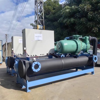 水冷箱式冷水機的工作原理與應用分析