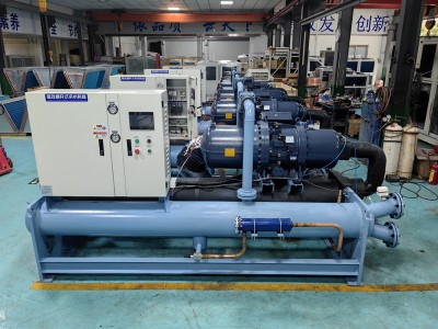 工業(yè)冷水機的流體動力學特性分析